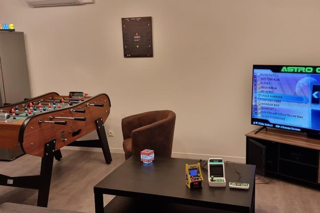 Saint-Seurin-sur-l'Isle Belle Maison Climatisee Renovee Pac-Man Entre Collegues, Amis, Famille - Barbecue - Netflix - Prime - Baby Foot 50Cts מראה חיצוני תמונה